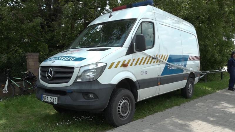 Aljas indokból elkövetett testi sértés gyanúja miatt indult nyomozás.