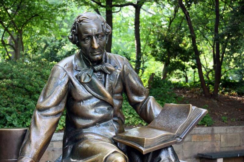 A felnőttek számára alkotta meg meséit – 150 évvel ezelőtt távozott el Hans Christian Andersen.