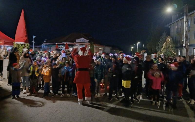 Másodszor került megrendezésre a közösségi futás Nádszegen, ezúttal a Mikulás napja tiszteletére.