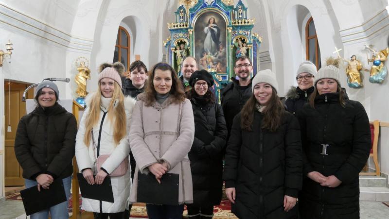 Citeradélután és könyvbemutatóval egyesített adventi koncert várja az érdeklődőket Feketenyéken.