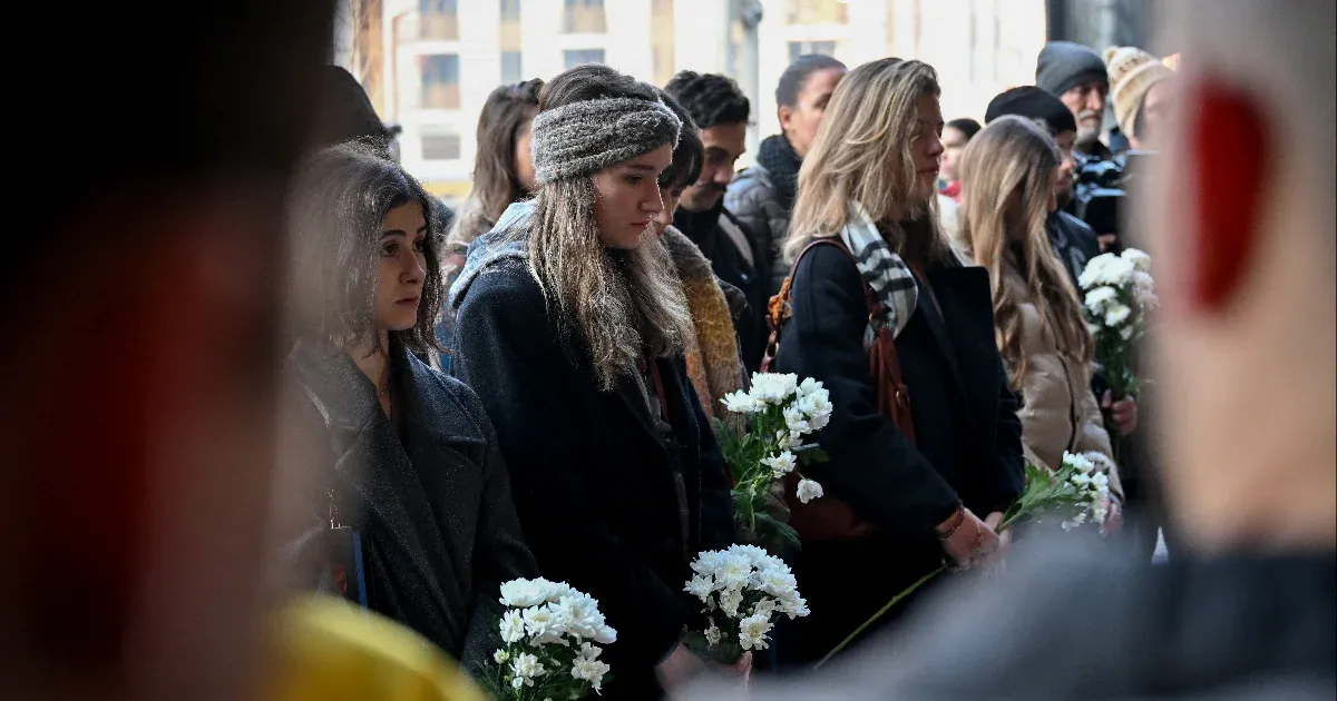 A belgrádi iskolai lövöldöző apját tizennégy év és hat hónap börtönbüntetésre ítélték.