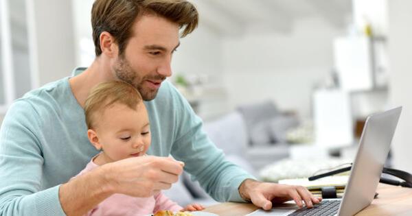 A részmunkaidős foglalkoztatás kiemelkedő szerepet játszik a magyar gazdaság fejlődésében és új lehetőségek teremtésében. Ez a munkaszervezési forma nemcsak a munkaerőpiac rugalmasságát növeli, hanem segít a munka és a magánélet egyensúlyának megteremtésé