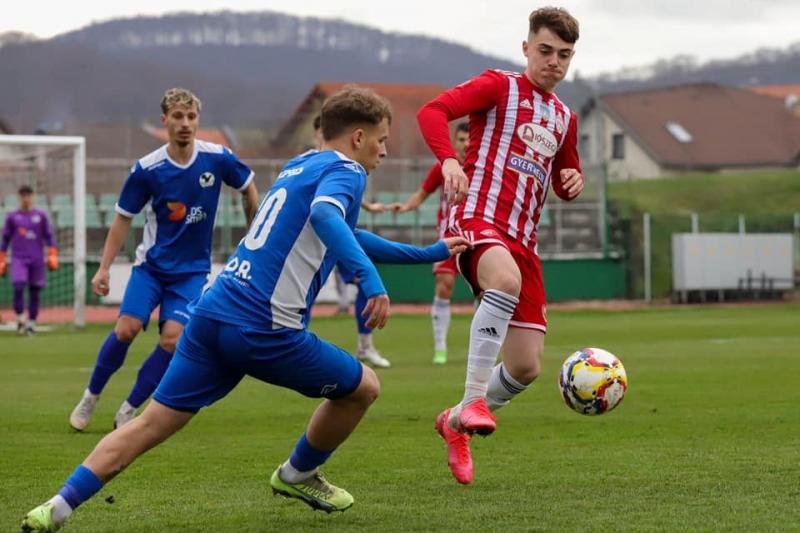 A Sepsi OSK II. csapata egy izgalmas napot zárt, hiszen egymás után két mérkőzést játszottak, és mindkét találkozón diadalmaskodtak. | Székely Sport