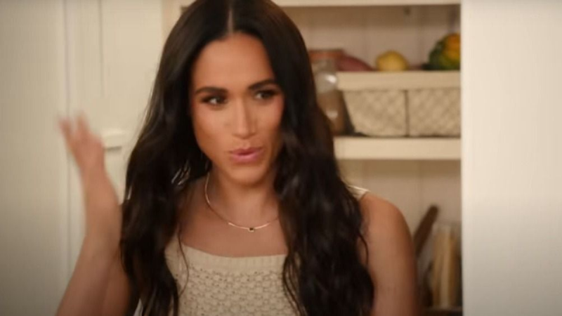 Meghan Markle megosztotta, milyen módszerekkel küzd meg a különösen nehéz napokkal. Az őszinte vallomásában arról beszélt, hogy ezekben az időszakokban milyen technikák és szokások segítik őt a fájdalom és a stressz kezelésében.
