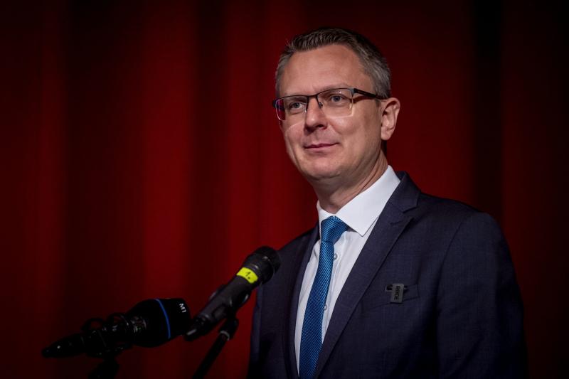 Idén a kormány több mint 400 milliárd forinttal növeli a forrásokat az emberek egészségének megóvása érdekében.