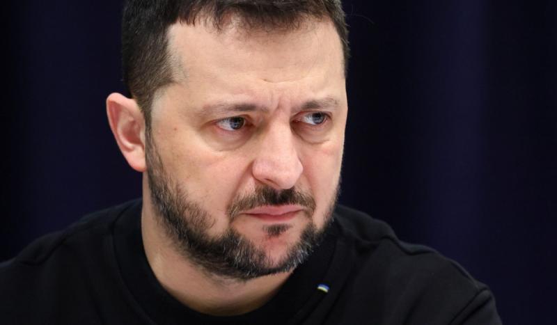 Zelenszkij: A Kreml a díszletek szintjén készül a törökországi látogatására.