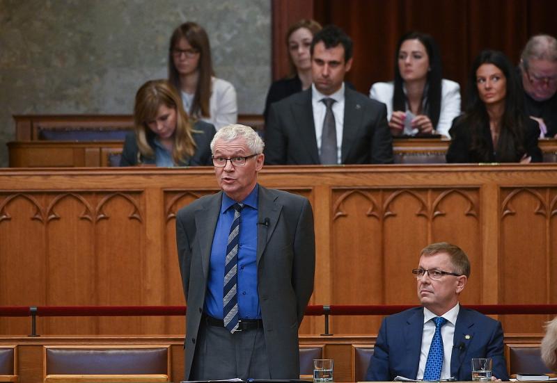 Hivatalos bejelentés: Polt Péter továbbra is betölti ezt a pozíciót.