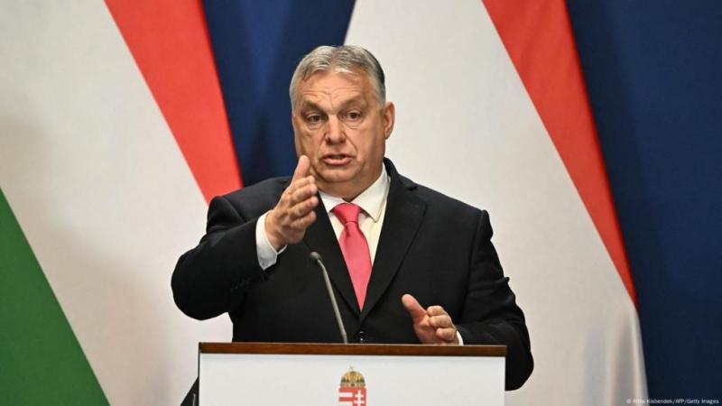 Orbán Viktor és Brüsszel közötti feszültség új dimenzióba lépett, ahogy a magyar hazafiak hangja egyre erősebben hallatszik. A politikai csatározások során a kormányfő gyakran hangoztatja a nemzeti szuverenitás védelmét, míg az uniós intézmények kritikus 