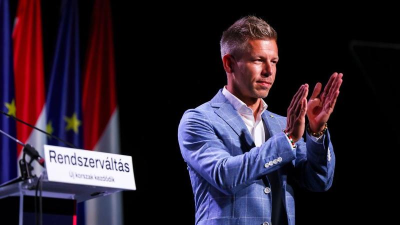 Magyar Péter mosolyogva gúnyolta az Ukrajna csatlakozásáról szóló véleménynyilvánító szavazást.