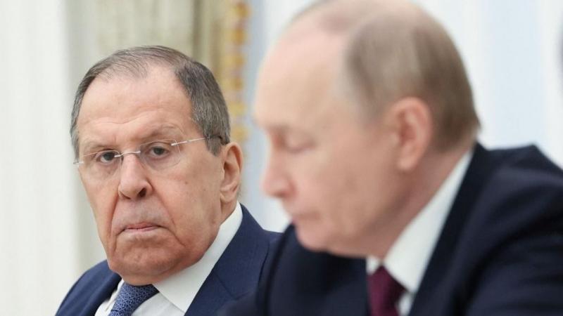 Lavrov hangsúlyozta, hogy a NATO bővítése most egy kritikus és veszélyes fázisba került.