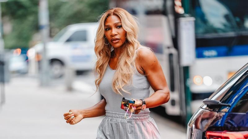 Serena Williams szülés utáni súlycsökkentési küzdelméről mesélt: felfedte, hogyan sikerült végül megszabadulnia a 14 kilótól. Az élsportoló tapasztalatai és stratégiái inspirálóak lehetnek mindazok számára, akik hasonló helyzetben találják magukat.
