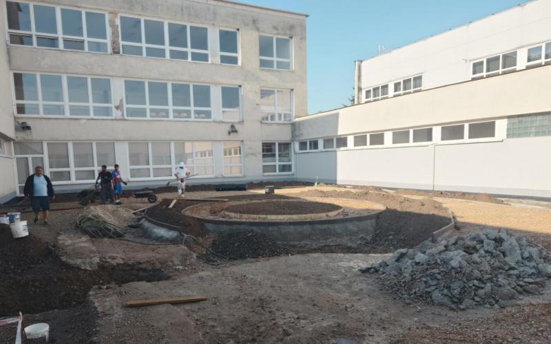 Szepsiben három figyelemre méltó fejlesztési projekt vette kezdetét: egy modern kultúrház, egy új iskolaudvar, valamint izgalmas turisztikai látványosságok.